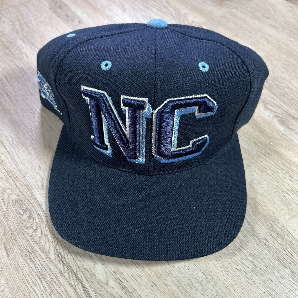 VTG UNC North Carolina Tar Heels Snapback Hat SAMPLE Colosseum Blue Wool Cap